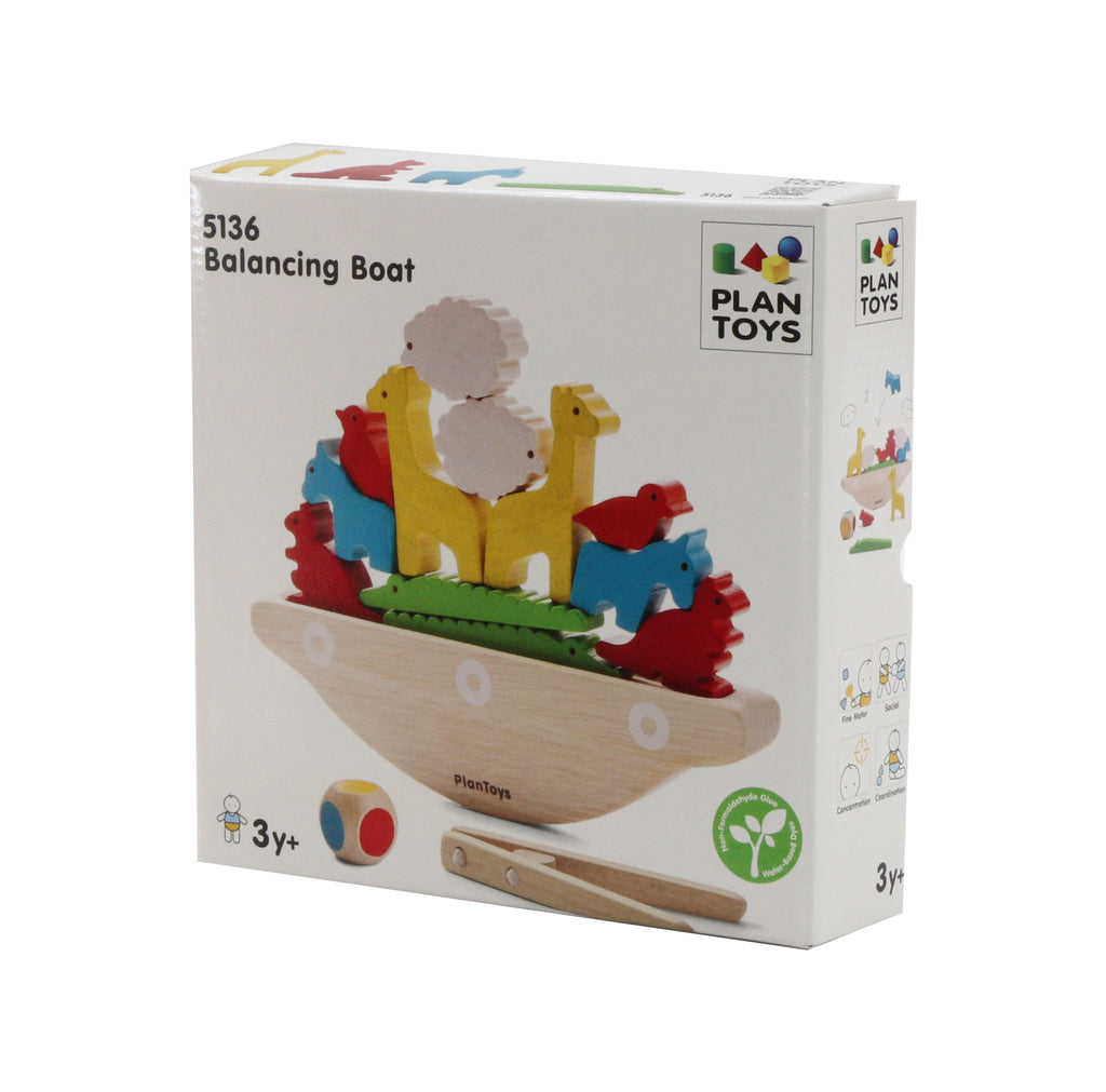 the packaging showing the balancing boat